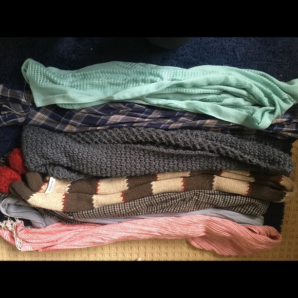 SCARF BUNDLE - Picture 2 of 2